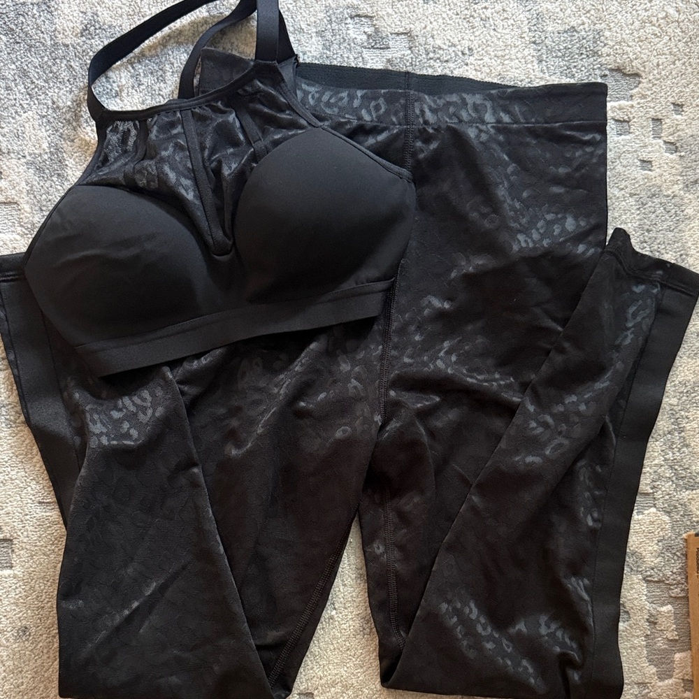 Victorias Secret Women's Workout Set